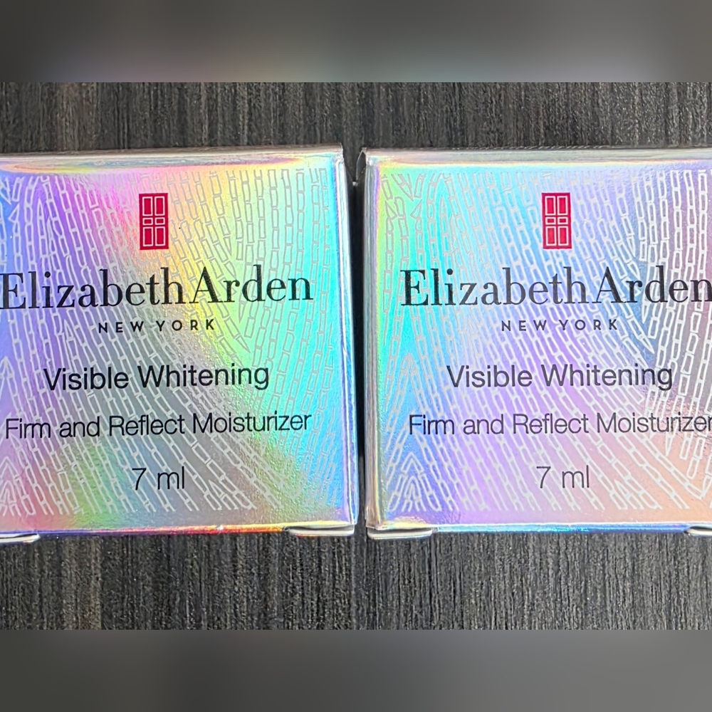 Elizabeth Arden Visible Whitening Moisturizer (2 For Price Of 1)